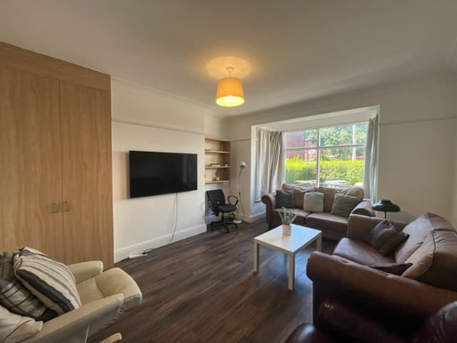 Main living room with bay window