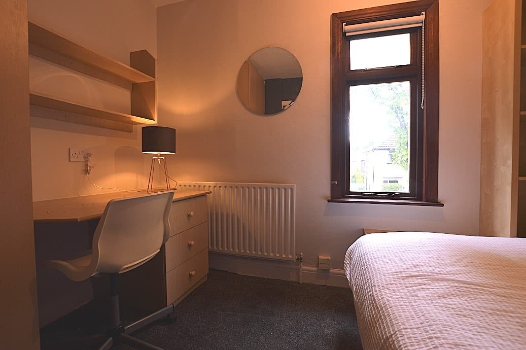 Bedroom study corner